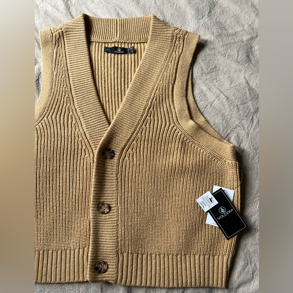 NWT Volcom Sweater Vest - Picture 2 of 7